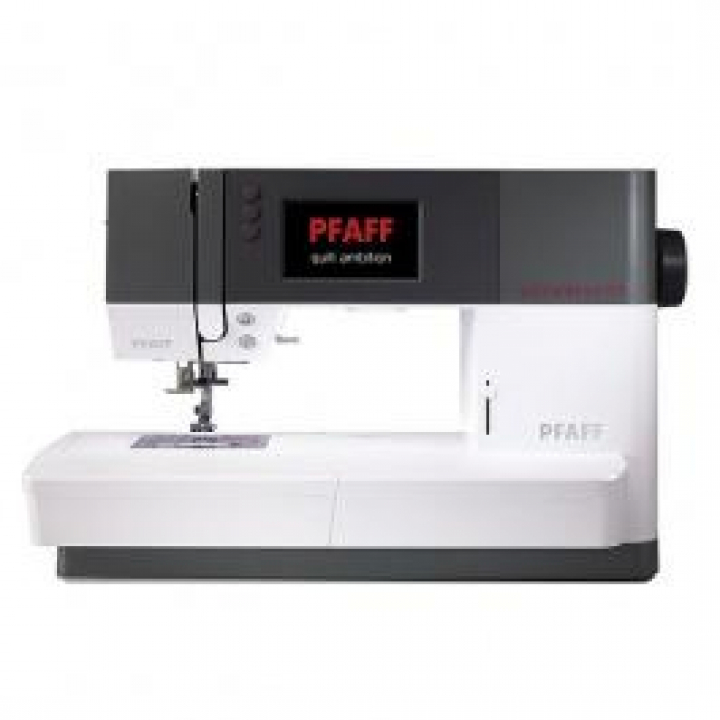 Máquina de costura PFAFF QUILT AMBITION 630